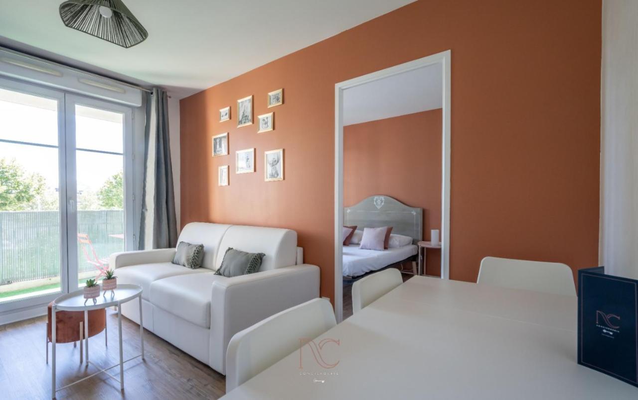 Apartment Castle 1 Bedroomed Bussy-Saint-Georges Zewnętrze zdjęcie