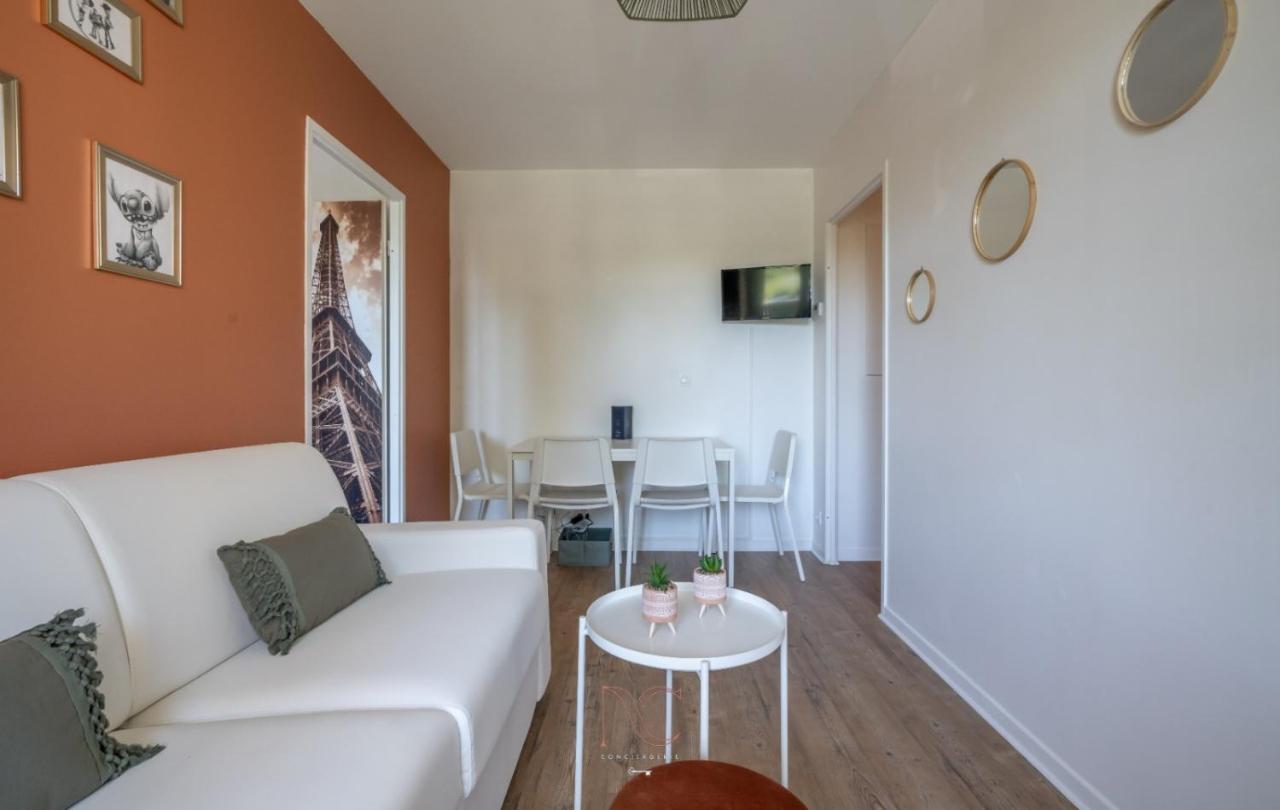 Apartment Castle 1 Bedroomed Bussy-Saint-Georges Zewnętrze zdjęcie
