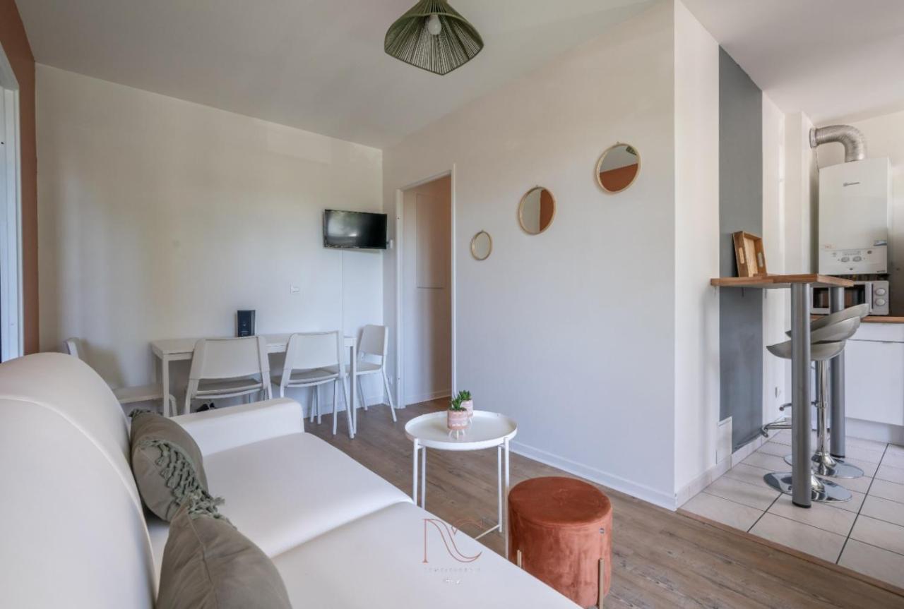 Apartment Castle 1 Bedroomed Bussy-Saint-Georges Zewnętrze zdjęcie