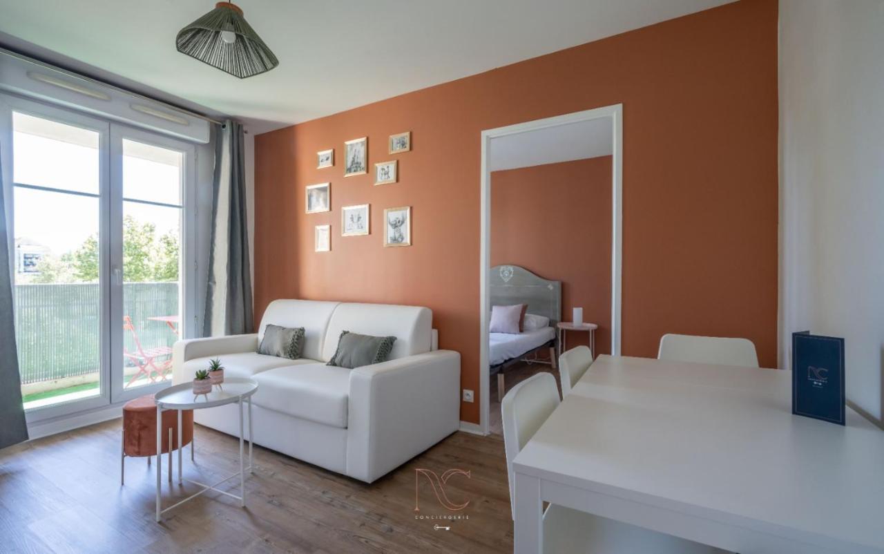 Apartment Castle 1 Bedroomed Bussy-Saint-Georges Zewnętrze zdjęcie